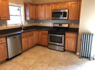 81 Hawthorne St #2, Lynn, MA 01902