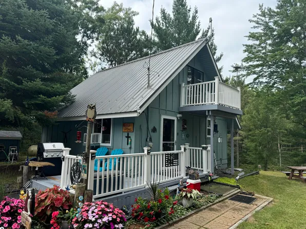 4800 S Mount Tom Rd, Rose City, MI 48654
