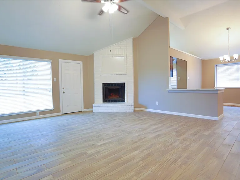 7007 Glen Rosa Dr — Photo 6