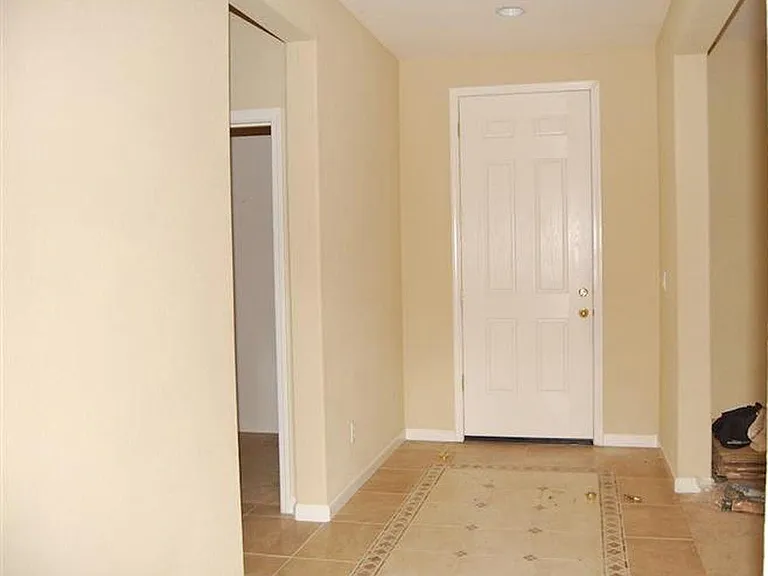 10218 Porto Moniz Way — Photo 2