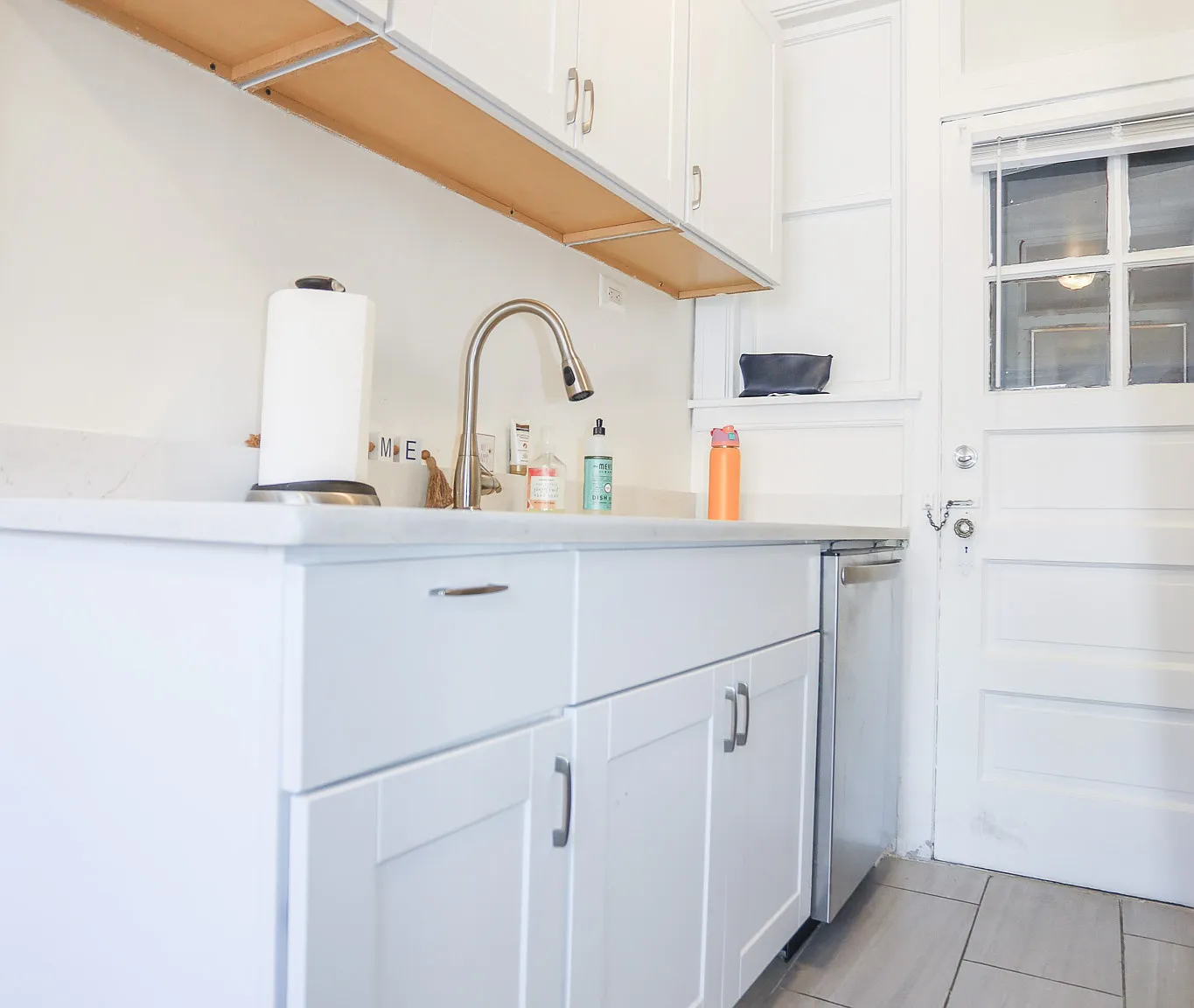 1 bed, 700 sqft, $1,700 — Photo 2