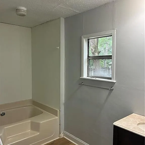 2100 Boykin Blvd — Photo 4