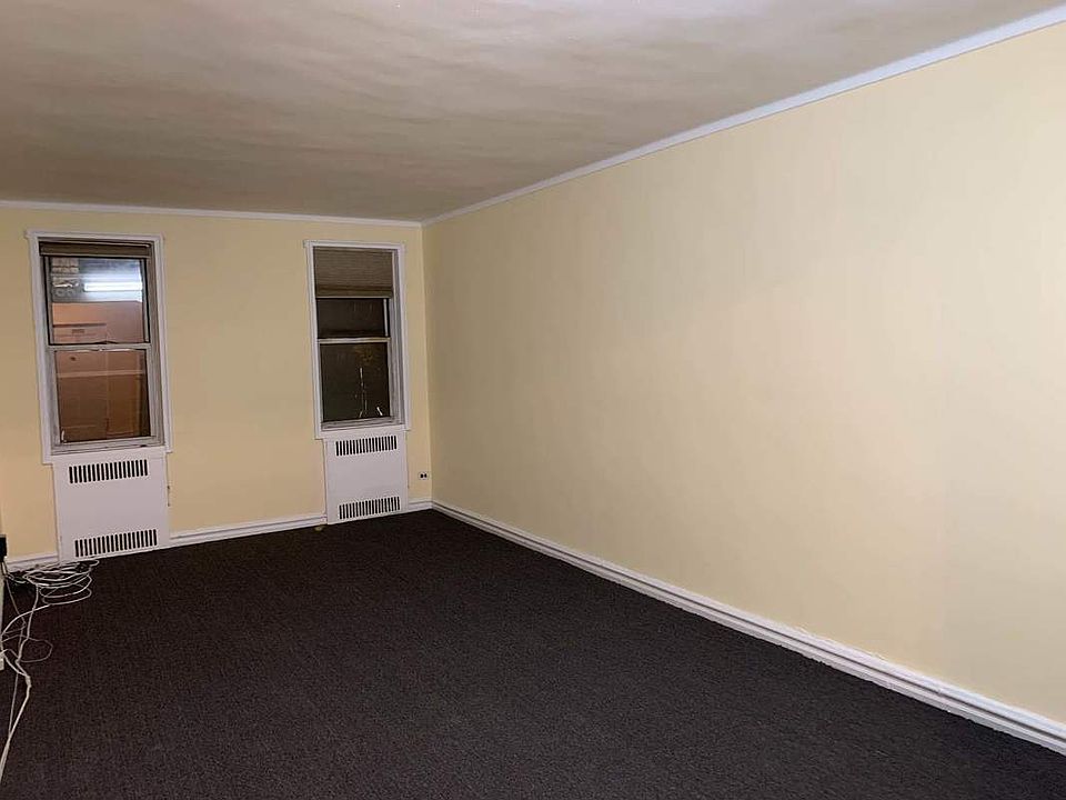 1st image of 63109 Saunders St APT A3