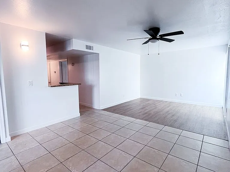 Mountain View Condos — Photo 80