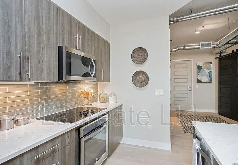 3198 Blake St #504 — Photo 5