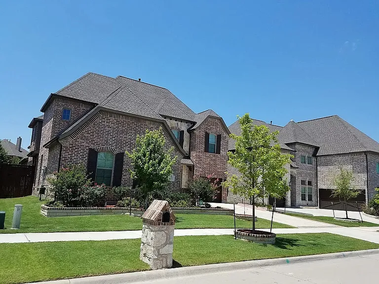 Exterior_4