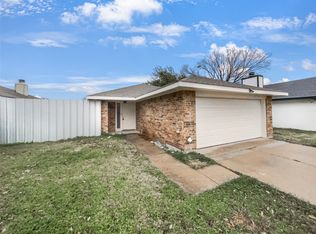 5409 Knollridge Dr, Garland, TX 75043