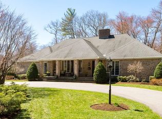 41 Wanders Dr, Hingham, MA 02043