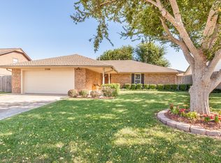 7708 NW 102nd St, Oklahoma City, OK 73162