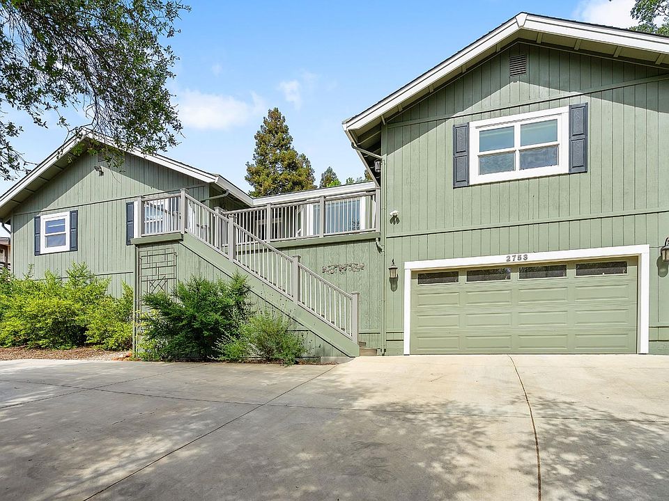 1st image of 2753 Holly Hills Ln