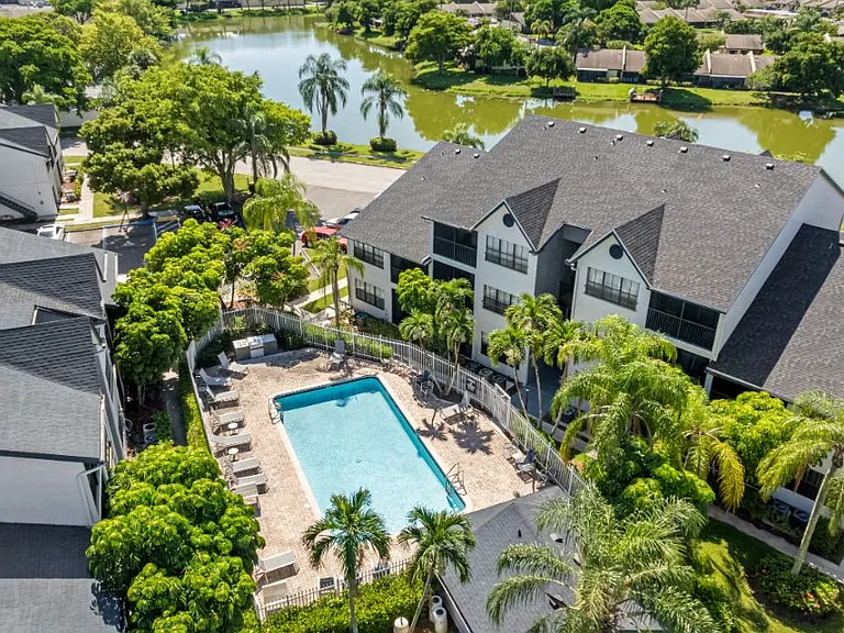 ARIUM Coconut Creek — Photo 41