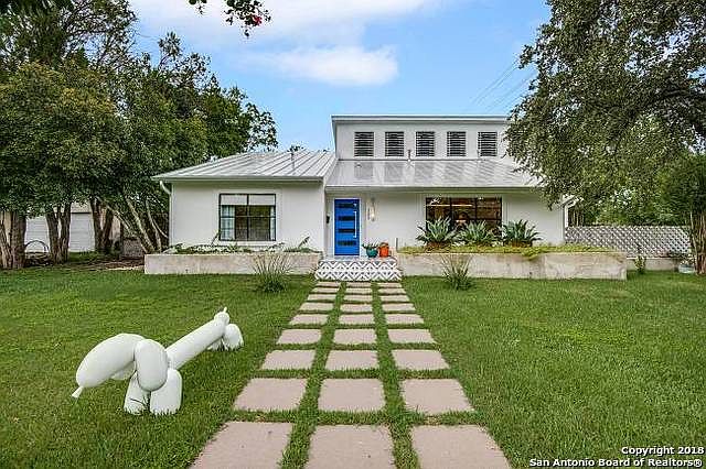1st image of 102 Paloma Dr