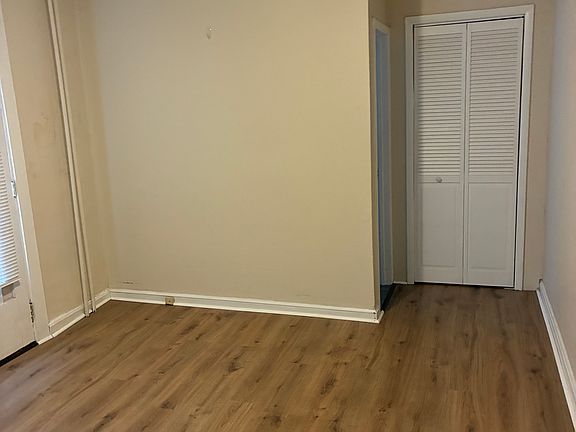 3rd image of 432 Penn Ave