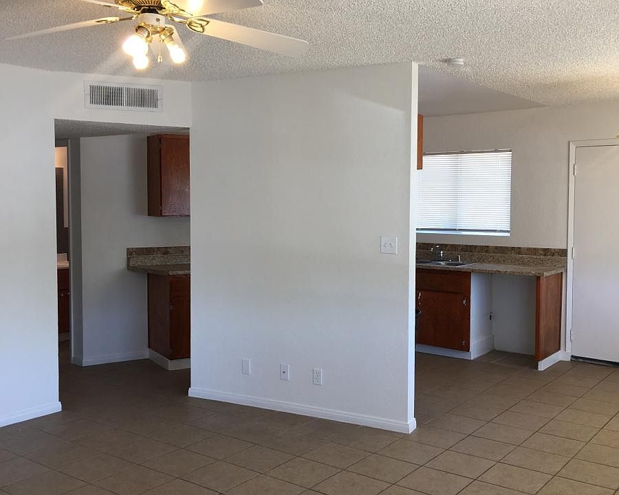 2nd image of 4724 E Harmon Ave