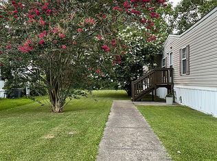 104 Gains Mill Dr, Summerville, SC 29486