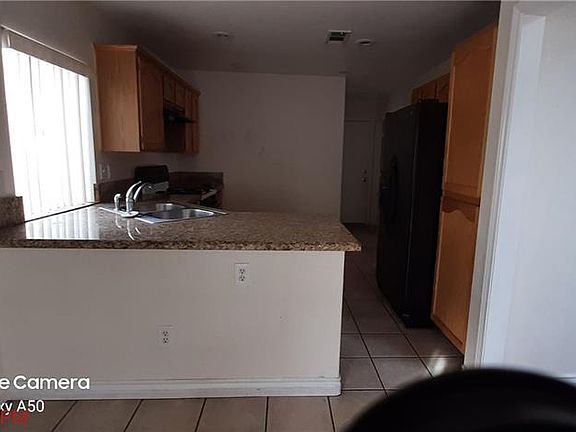 5th image of 8013 Dover Shores Ave