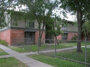 502 E Davis St APT 4, Harlingen, TX 78550