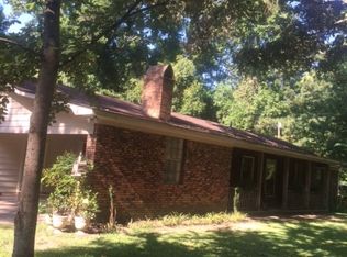 221 Duck Pond Rd, Natchez, MS 39120