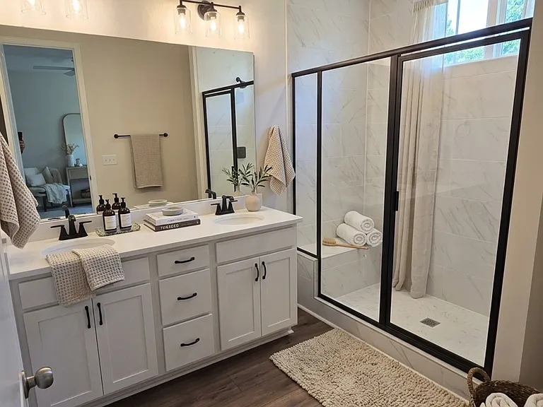 204 Solaire Aly — Photo 10
