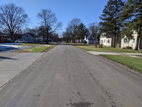 5th image of 32516 Bock St