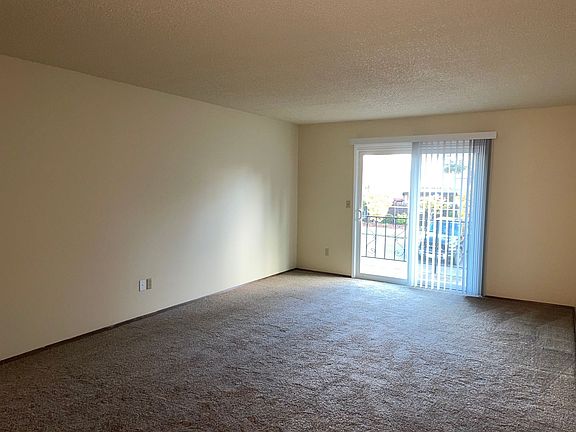 5th image of 5123 SE Meldrum Ave #5141