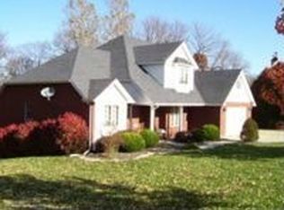 1811 Forest Park Ct, Jefferson City, MO 65109