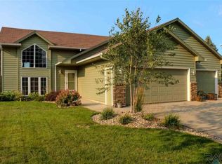 100 W Beechnut St, Brandon, SD 57005