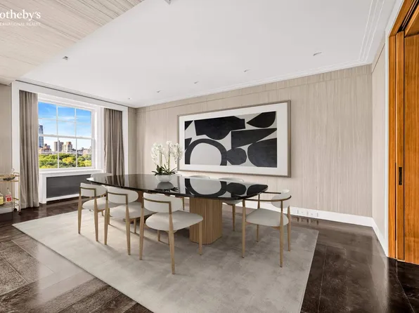 825 5th Avenue image 4 of 14