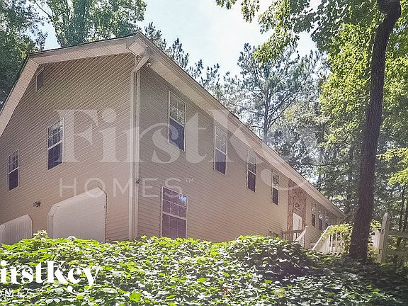 2nd image of 3954 Rock Mill Pkwy