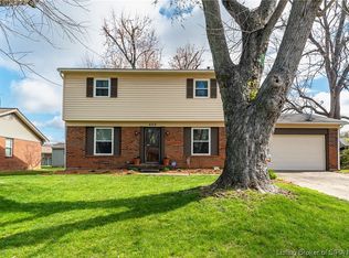 403 Hemlock Rd, Jeffersonville, IN 47130