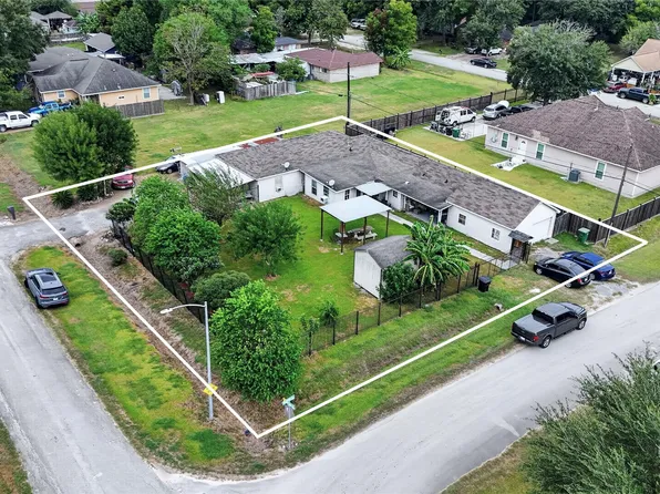 7433 Red Robin Ln, Houston, TX 77075