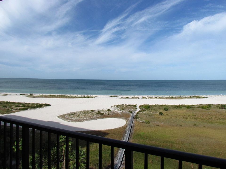 Beautiful Sand Key