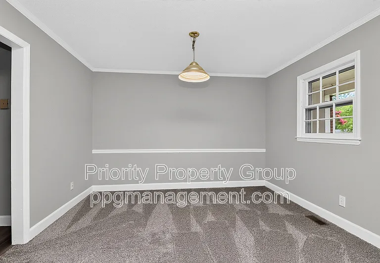 3916 Piney Grove Rd — Photo 4