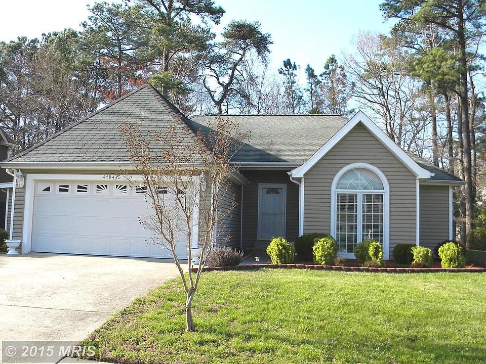 1st image of 47943 Mayflower Dr