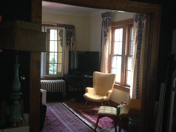 1st floor, view into Living Room from Dining Room