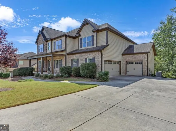522 Thomas Dr, Loganville, GA 30052