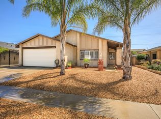 2016 Morning Glory St, Simi Valley, CA 93065
