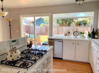 5029 Oak Park Way, Santa Rosa, CA 95409