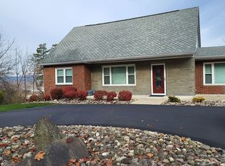 3149 Burris Rd, Vestal, NY 13850