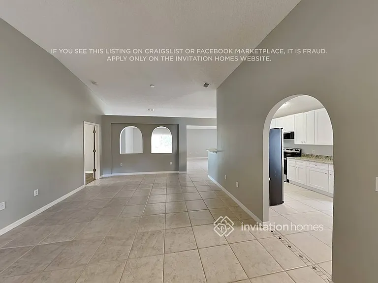 2100 Brookshire Cir — Photo 6