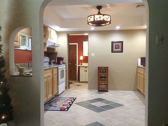 Ceramic tile floors