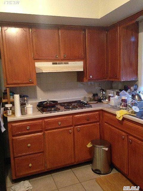 1st image of 24457 Grand Central Pkwy