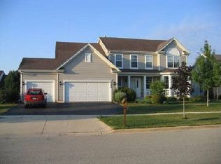 5295 Sawhorse Dr, Hoffman Estates, IL 60192