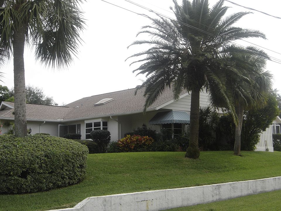 Front of Home - Side View