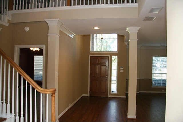 Beautiful Pillared Entry