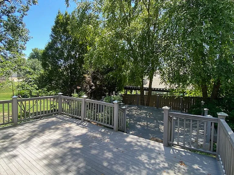 62 W Champions Blvd — Photo 20