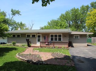 20 Hilltop Dr, Le Roy, NY