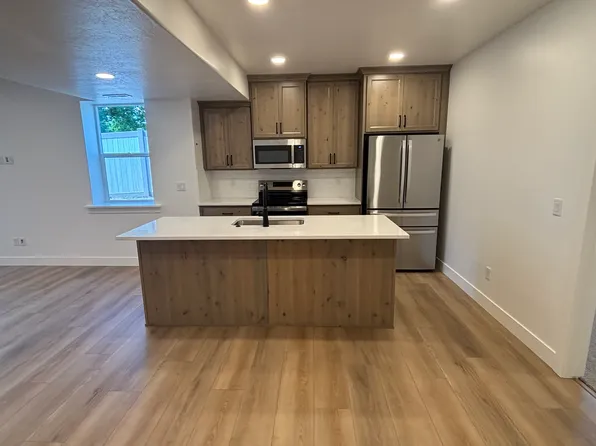 71 N 145 W, Farmington, UT 84025