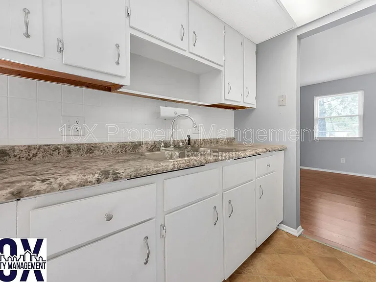 3071 Rotunda Ct S — Photo 11