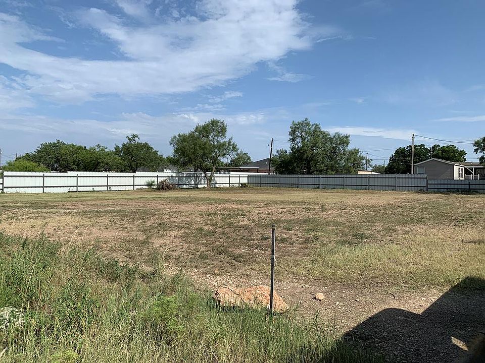 1st image of 1838 La Follette St Lot 37